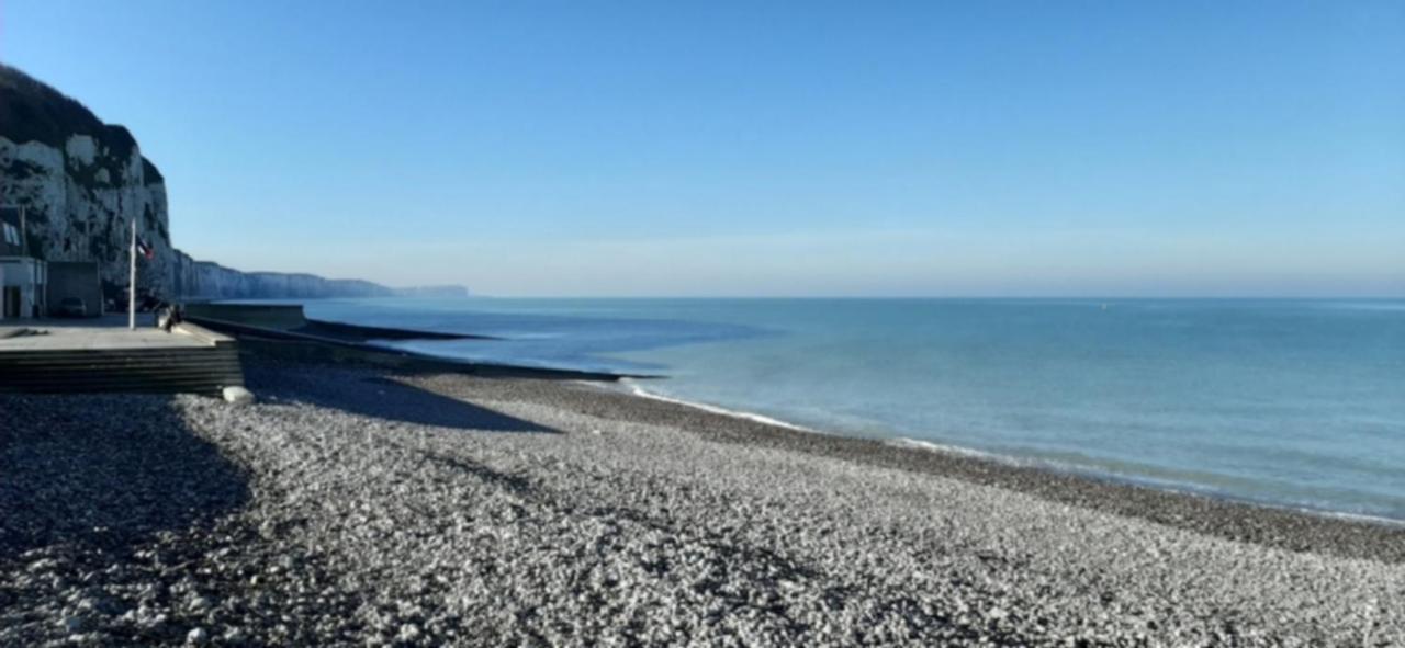 Le Petit Gite De La Varenne Saint-Hellier Esterno foto